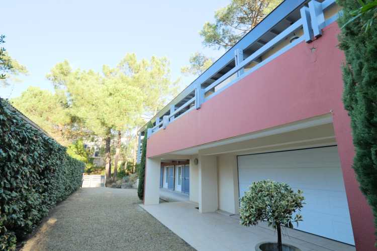 Cabinet Briand | Agent immobilier Royan, agence spécialiste des biens immobiliers de prestige sur la côte charentaise