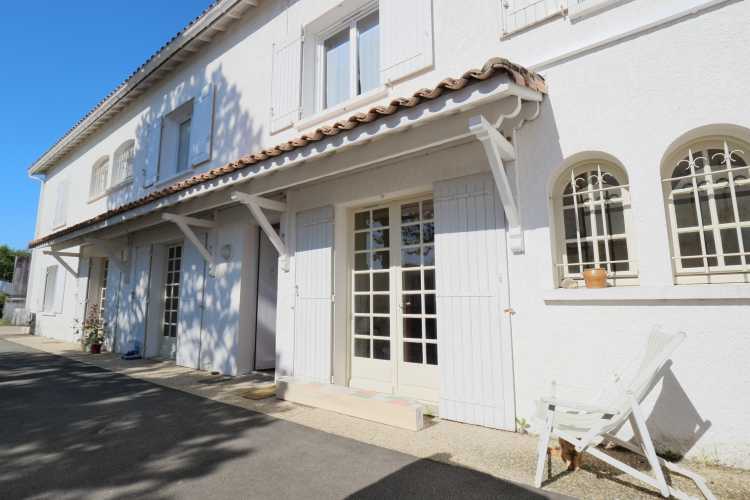 Cabinet Briand | Agent immobilier Royan, agence spécialiste des biens immobiliers de prestige sur la côte charentaise