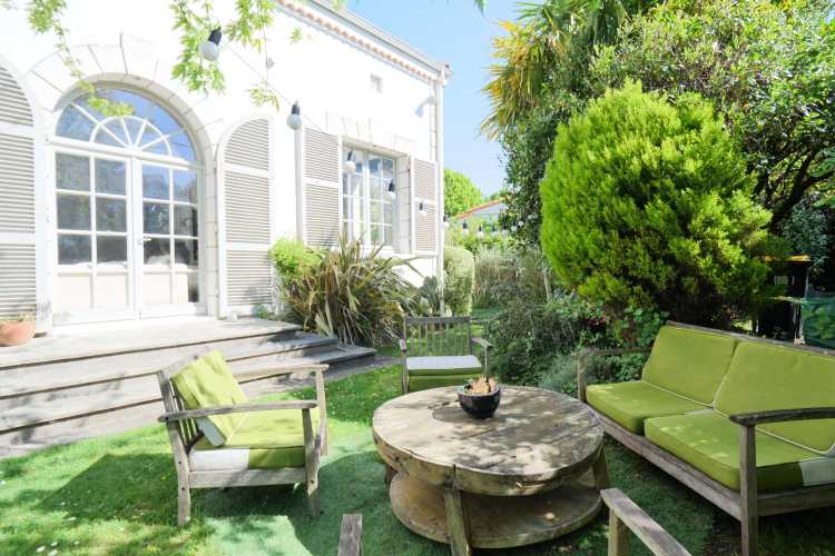 Cabinet Briand | Agent immobilier Royan, agence spécialiste des biens immobiliers de prestige sur la côte charentaise