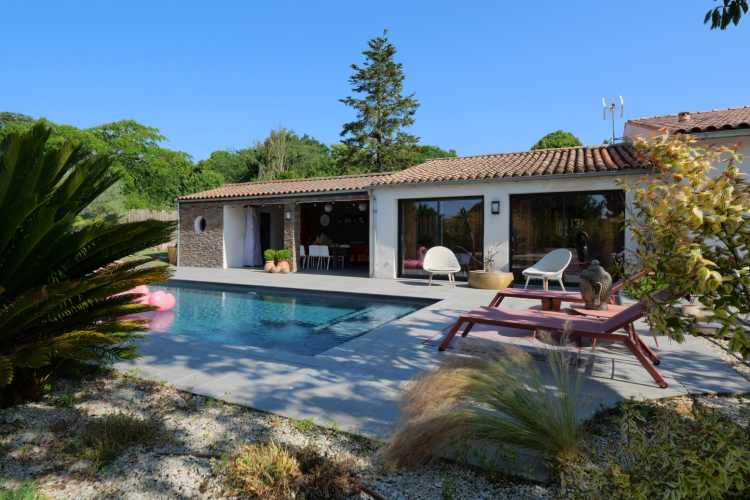 Cabinet Briand | Agent immobilier Royan, agence spécialiste des biens immobiliers de prestige sur la côte charentaise