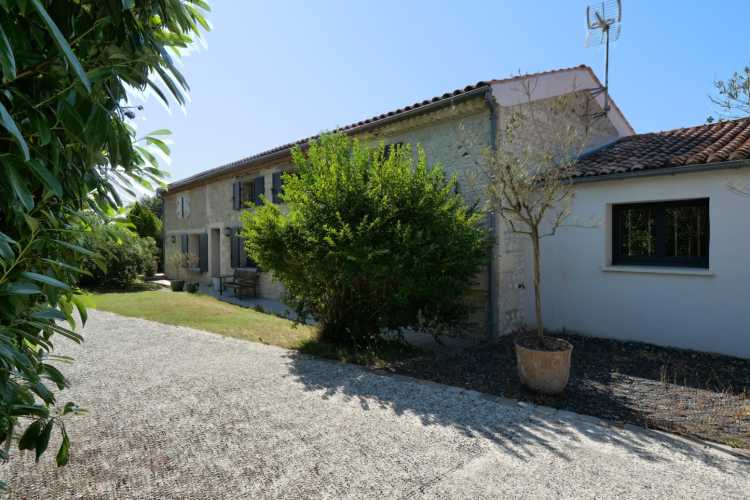 Cabinet Briand | Agent immobilier Royan, agence spécialiste des biens immobiliers de prestige sur la côte charentaise