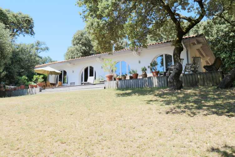 Cabinet Briand | Agent immobilier Royan, agence spécialiste des biens immobiliers de prestige sur la côte charentaise