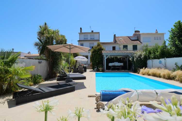 Cabinet Briand | Agent immobilier Royan, agence spécialiste des biens immobiliers de prestige sur la côte charentaise
