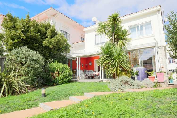 Cabinet Briand | Agent immobilier Royan, agence spécialiste des biens immobiliers de prestige sur la côte charentaise