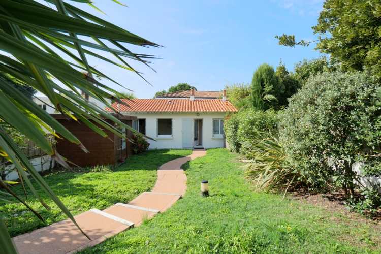 Cabinet Briand | Agent immobilier Royan, agence spécialiste des biens immobiliers de prestige sur la côte charentaise