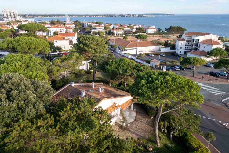 Cabinet Briand | Agent immobilier Royan, agence spécialiste des biens immobiliers de prestige sur la côte charentaise