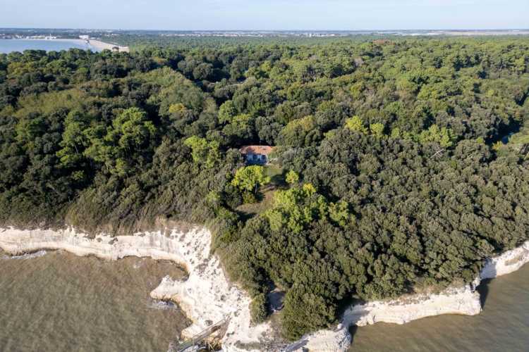 Cabinet Briand | Agent immobilier Royan, agence spécialiste des biens immobiliers de prestige sur la côte charentaise