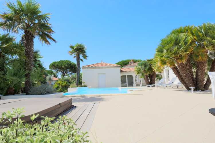 Cabinet Briand | Agent immobilier Royan, agence spécialiste des biens immobiliers de prestige sur la côte charentaise