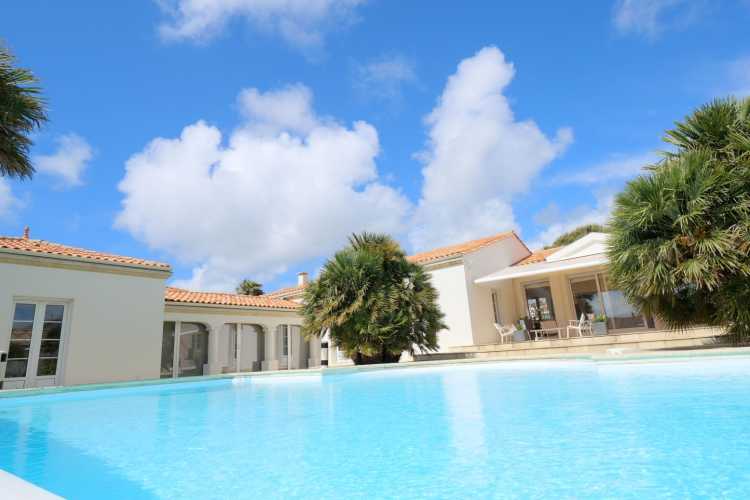 Cabinet Briand | Agent immobilier Royan, agence spécialiste des biens immobiliers de prestige sur la côte charentaise