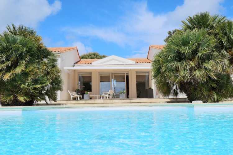 Cabinet Briand | Agent immobilier Royan, agence spécialiste des biens immobiliers de prestige sur la côte charentaise