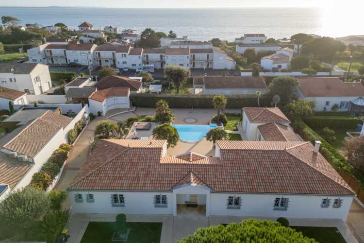 Cabinet Briand | Agent immobilier Royan, agence spécialiste des biens immobiliers de prestige sur la côte charentaise