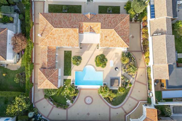 Cabinet Briand | Agent immobilier Royan, agence spécialiste des biens immobiliers de prestige sur la côte charentaise