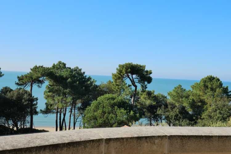 Cabinet Briand | Agent immobilier Royan, agence spécialiste des biens immobiliers de prestige sur la côte charentaise