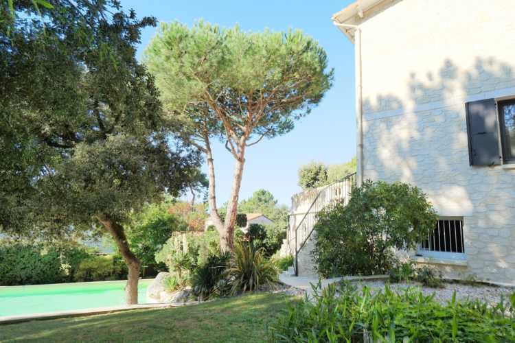 Cabinet Briand | Agent immobilier Royan, agence spécialiste des biens immobiliers de prestige sur la côte charentaise