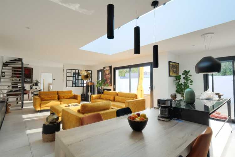 Cabinet Briand | Agent immobilier Royan, agence spécialiste des biens immobiliers de prestige sur la côte charentaise