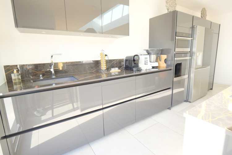 Cabinet Briand | Agent immobilier Royan, agence spécialiste des biens immobiliers de prestige sur la côte charentaise