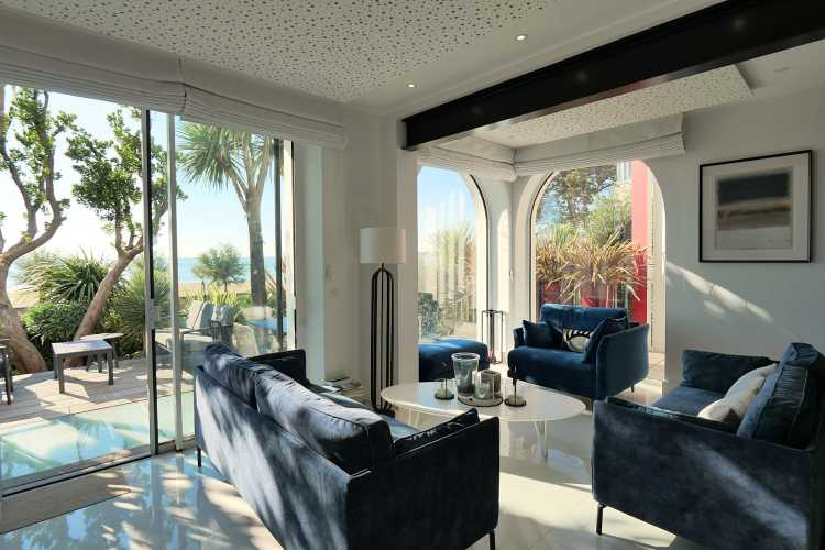 Cabinet Briand | Agent immobilier Royan, agence spécialiste des biens immobiliers de prestige sur la côte charentaise