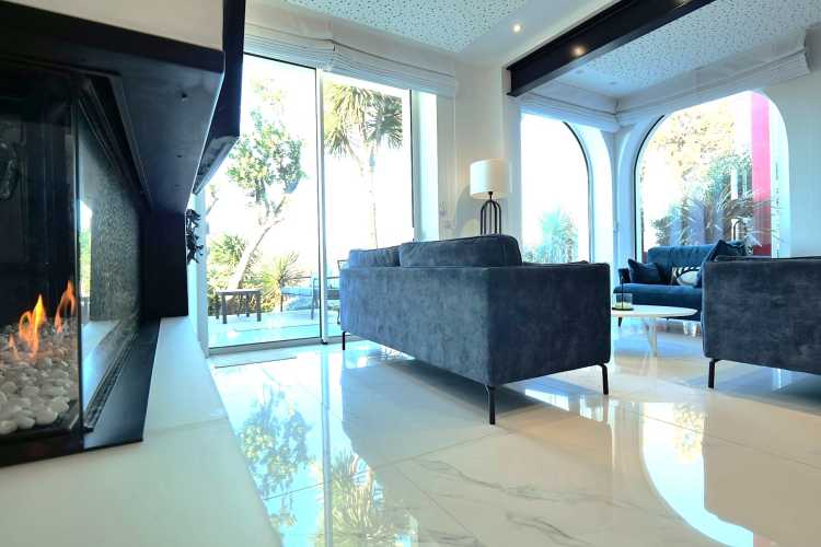 Cabinet Briand | Agent immobilier Royan, agence spécialiste des biens immobiliers de prestige sur la côte charentaise