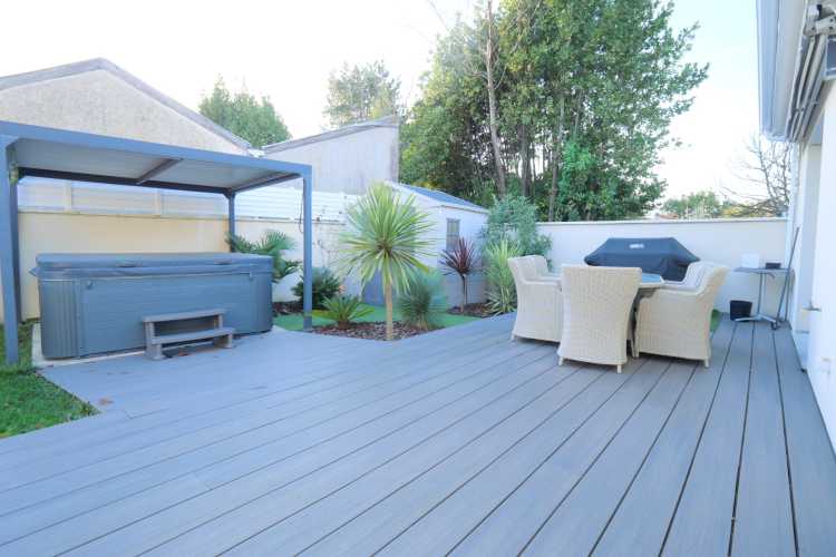 Cabinet Briand | Agent immobilier Royan, agence spécialiste des biens immobiliers de prestige sur la côte charentaise