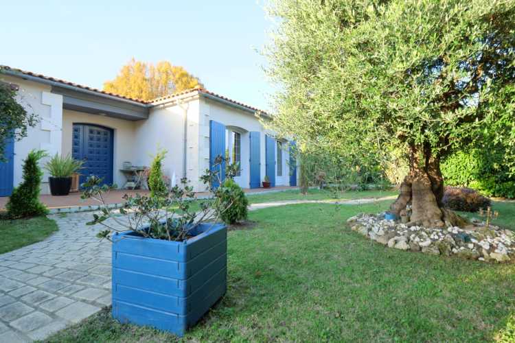 Cabinet Briand | Agent immobilier Royan, agence spécialiste des biens immobiliers de prestige sur la côte charentaise