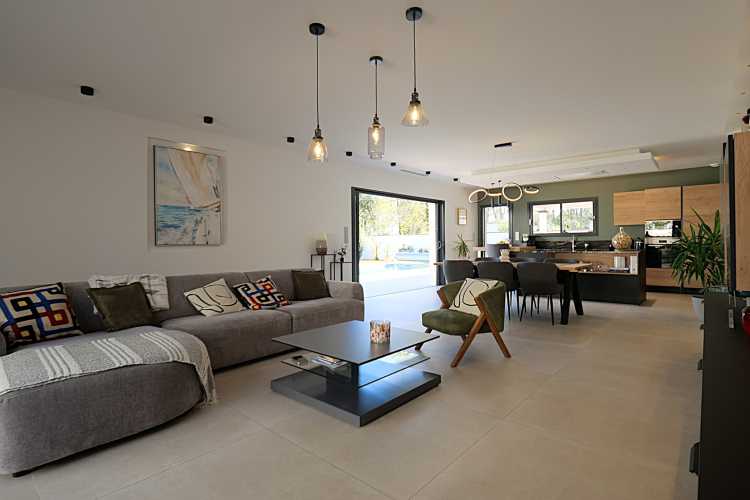 Cabinet Briand | Agent immobilier Royan, agence spécialiste des biens immobiliers de prestige sur la côte charentaise