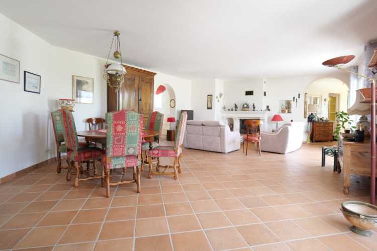 Cabinet Briand | Agent immobilier Royan, agence spécialiste des biens immobiliers de prestige sur la côte charentaise
