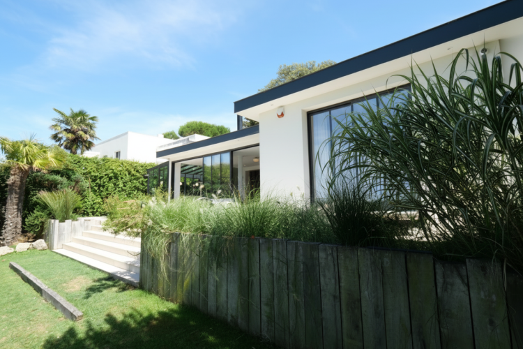 Cabinet Briand | Agent immobilier Royan, agence spécialiste des biens immobiliers de prestige sur la côte charentaise