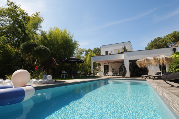 Cabinet Briand | Agent immobilier Royan, agence spécialiste des biens immobiliers de prestige sur la côte charentaise