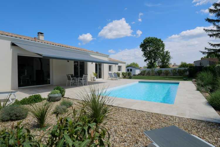 Cabinet Briand | Agent immobilier Royan, agence spécialiste des biens immobiliers de prestige sur la côte charentaise