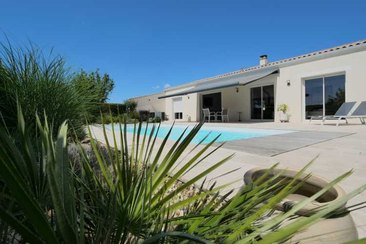 Cabinet Briand | Agent immobilier Royan, agence spécialiste des biens immobiliers de prestige sur la côte charentaise