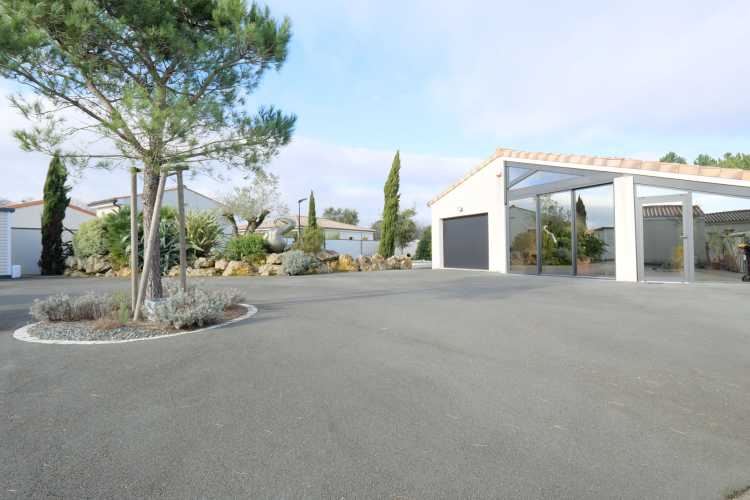 Cabinet Briand | Agent immobilier Royan, agence spécialiste des biens immobiliers de prestige sur la côte charentaise