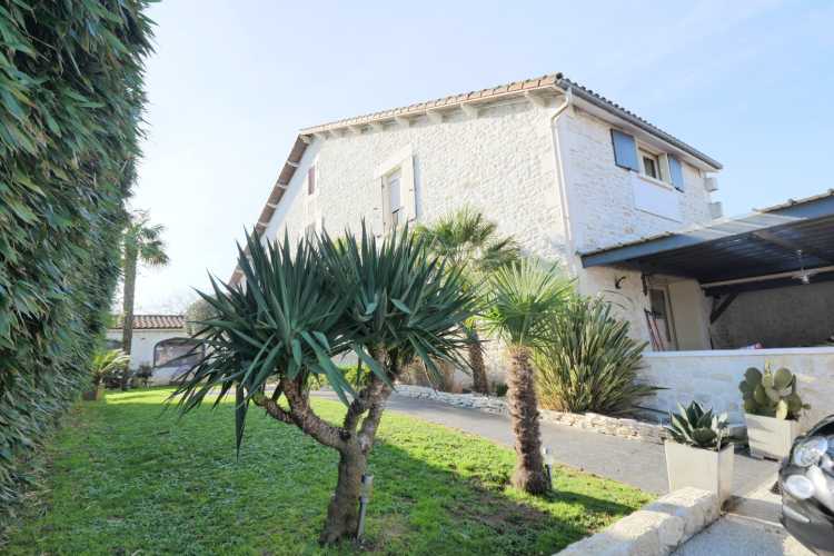Cabinet Briand | Agent immobilier Royan, agence spécialiste des biens immobiliers de prestige sur la côte charentaise